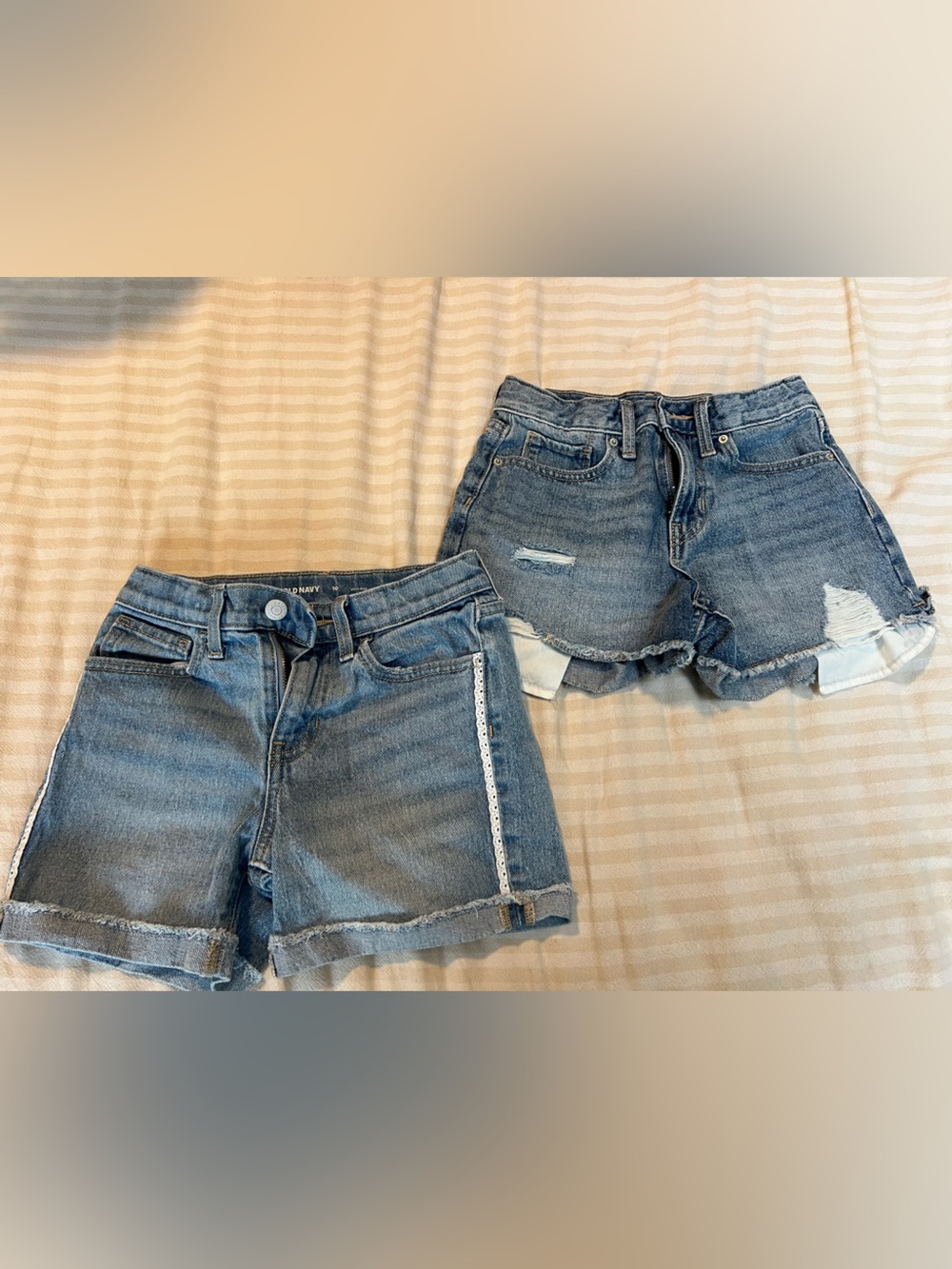 Old Navy Girls' Light Blue Denim Shorts - size 10